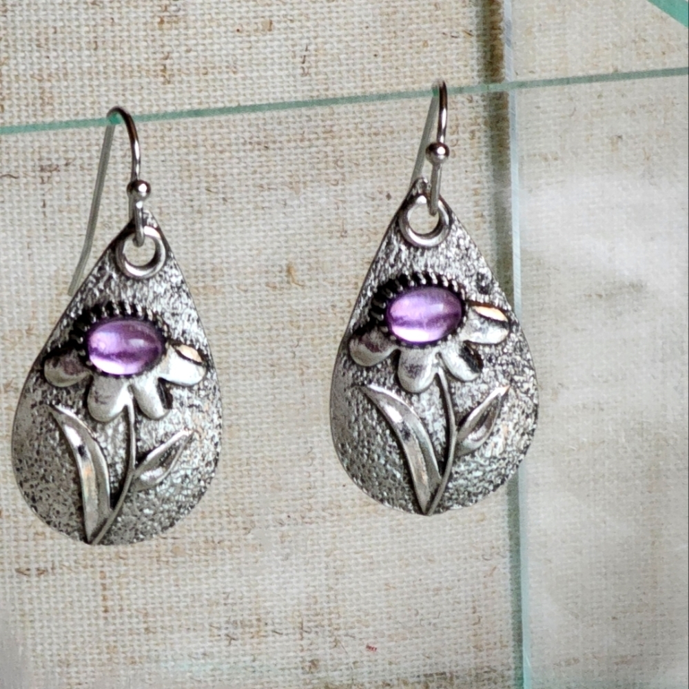 Southwestern Boho Amethyst Color Pendant Style Earring